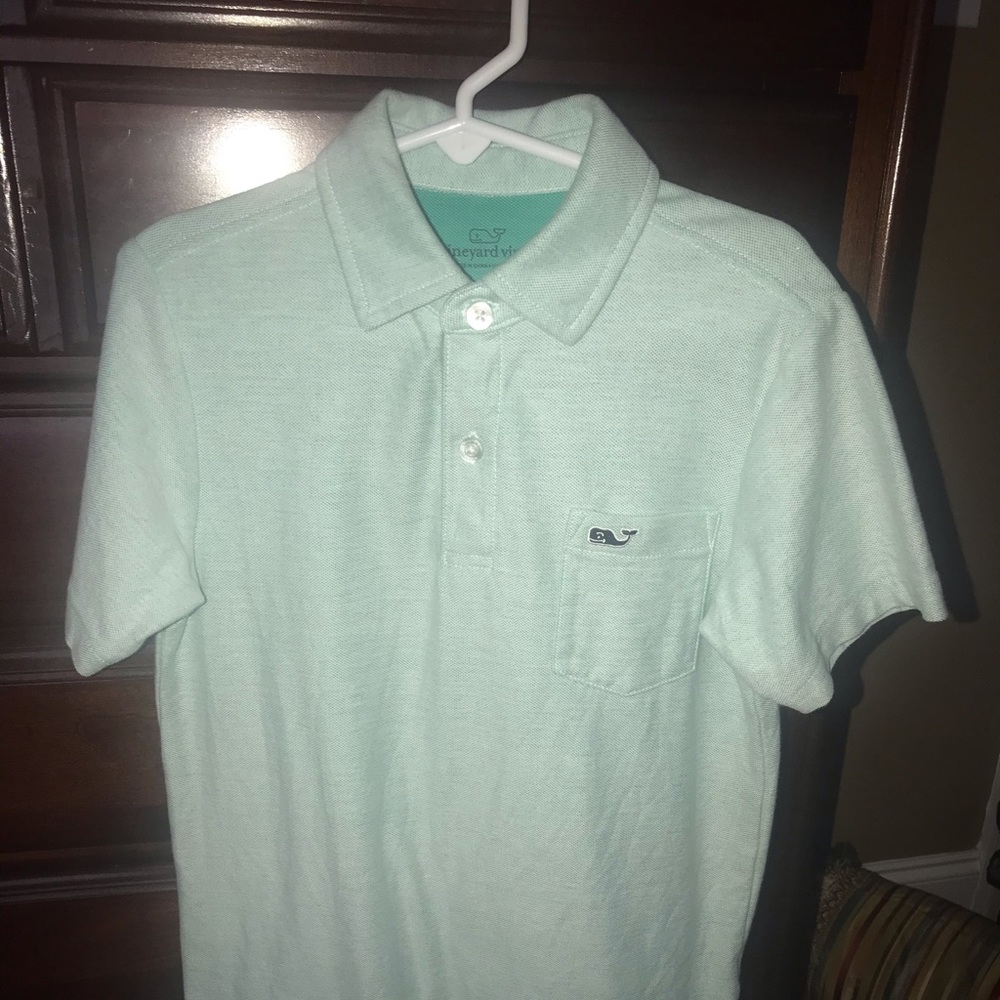 VINEYARD VINES